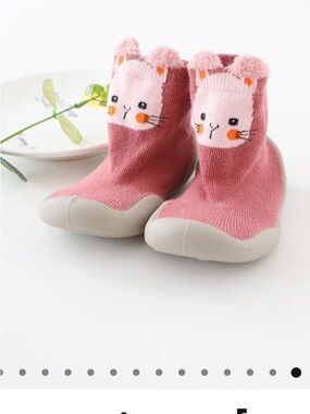 Kids Pink Bunny Sock-Shoes